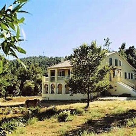 Gite Saint CLAIR - Escapade à Signes Exterior foto